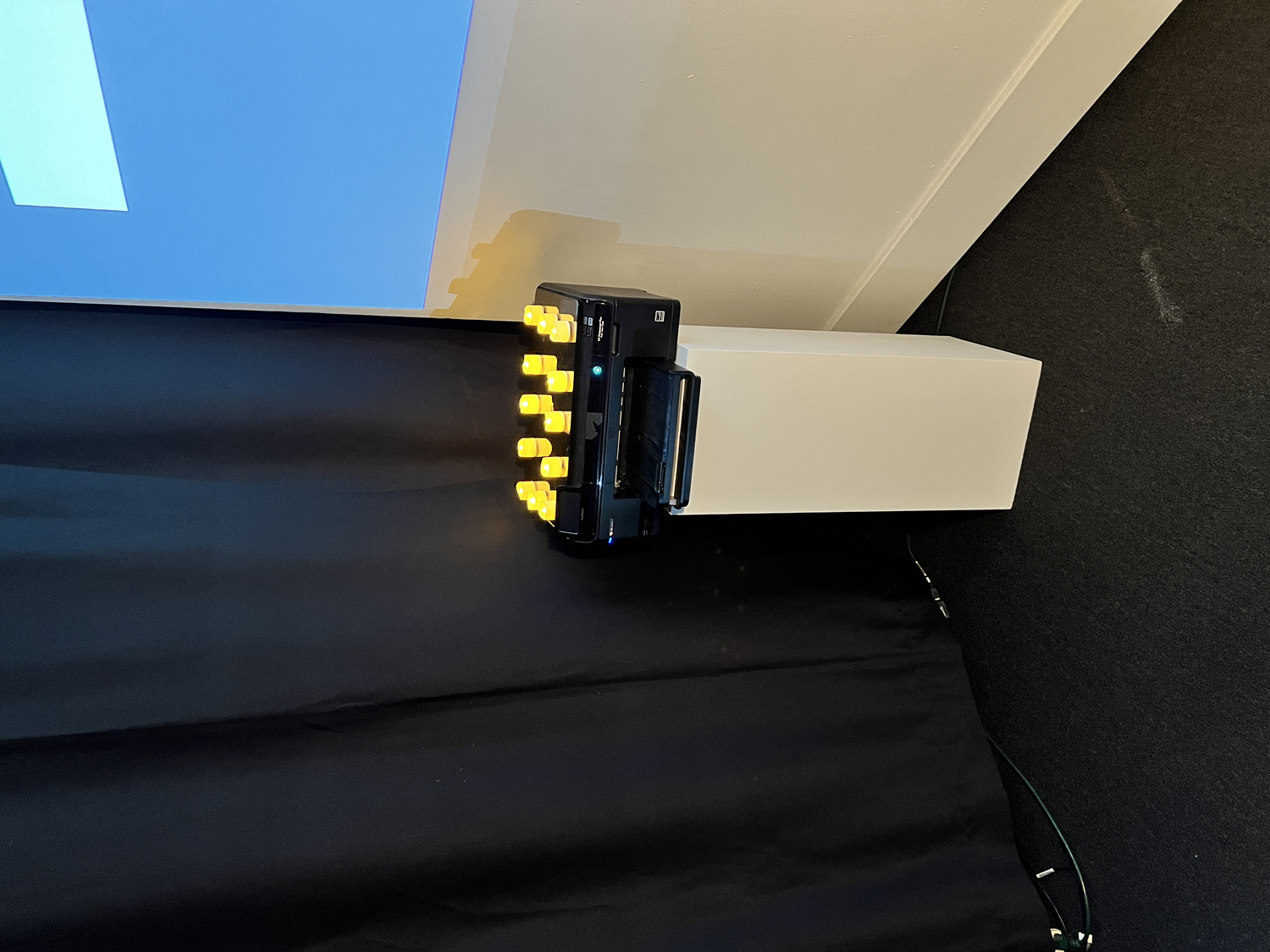 Documentation of the six-hour durational performance loop